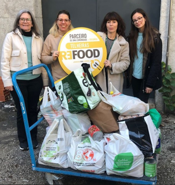 fotografia da equipa de voluntariado